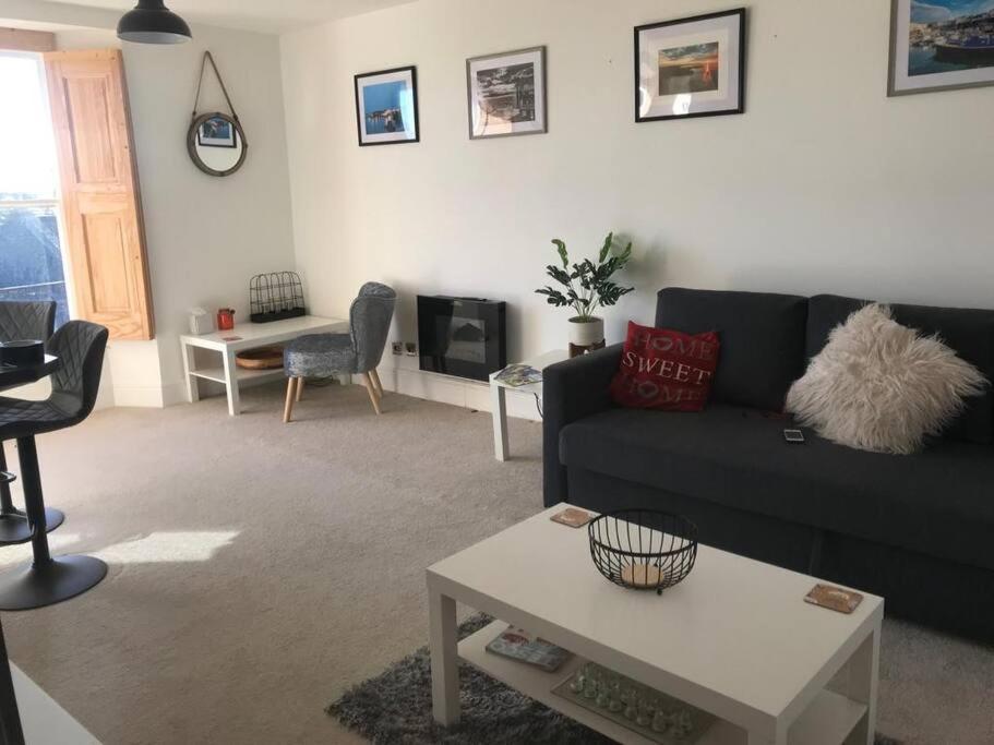 Appartement Caldey View à Tenby Extérieur photo